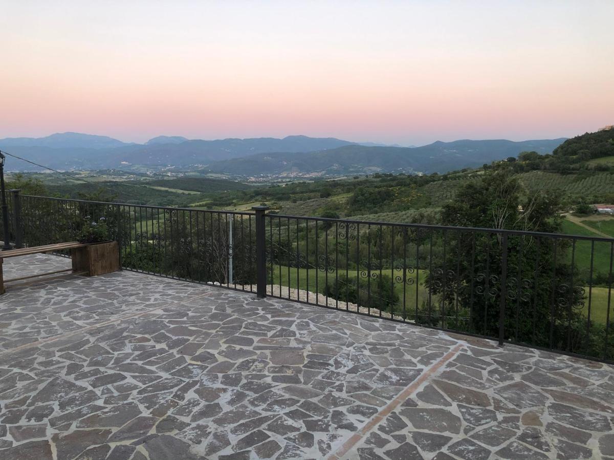 Casa Vacanze Vecchio Frantoio Residenza Moraiolo Spoleto Exterior photo